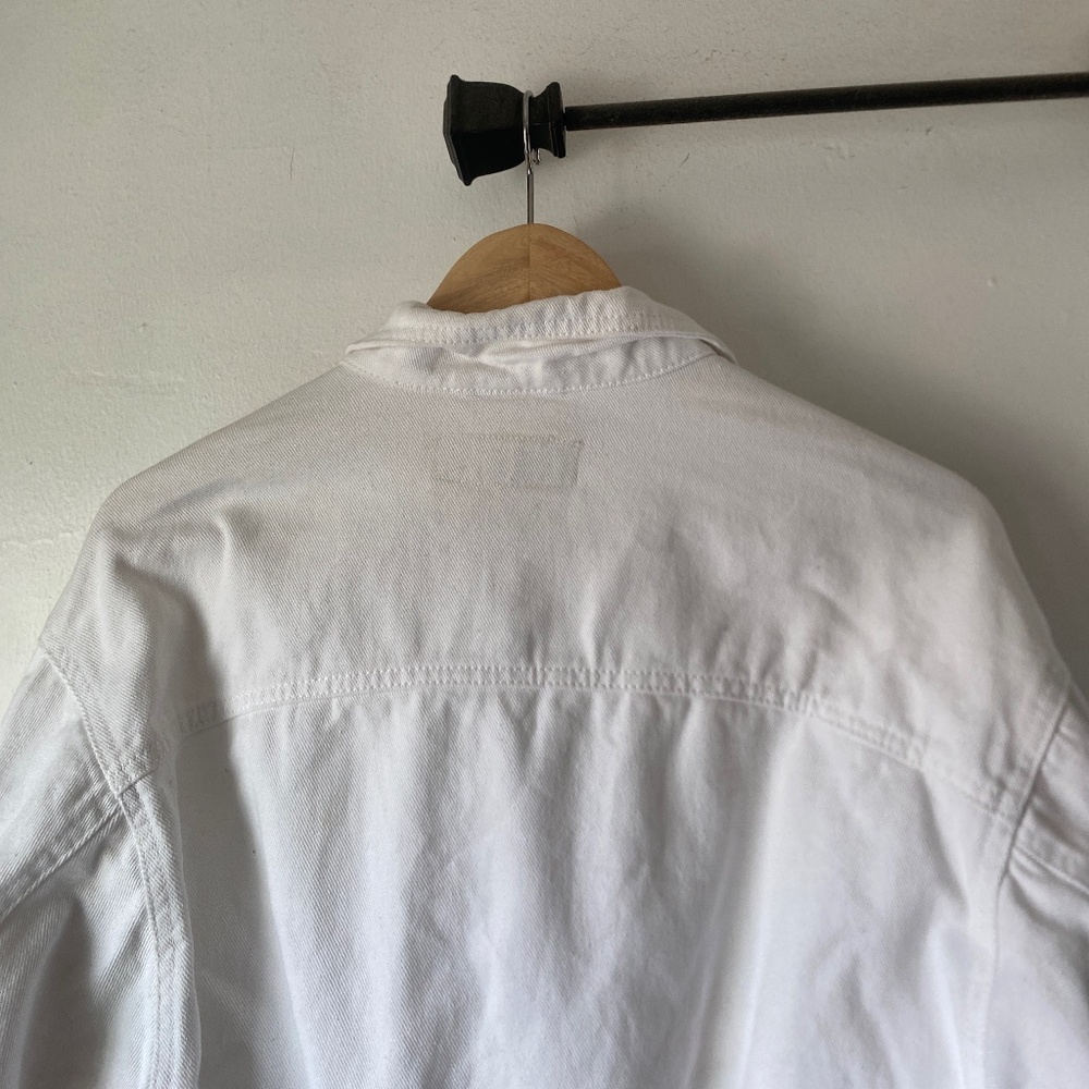 BlankNYC M Cropped White Denim Jacket - Picture 9 of 12